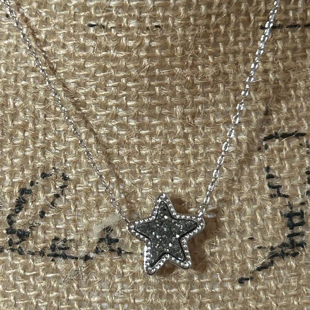 Kendra Scott Silver Star Pendant Necklace